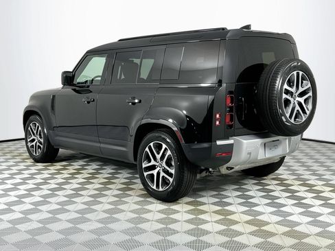 Used 2025 Land Rover Defender 110 S AWD/4WD image 7