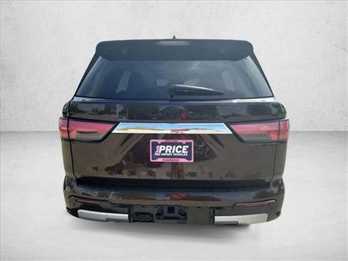 Used 2024 Toyota Sequoia Limited image 6
