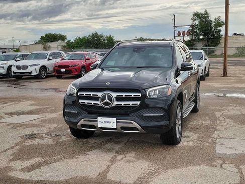 Used 2022 Mercedes-Benz GLS 450 4MATIC image 4