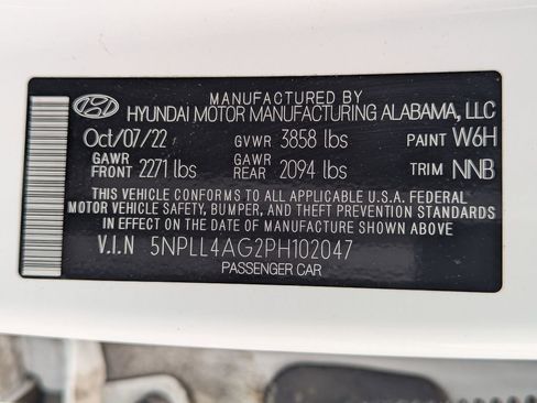 Used 2023 Hyundai Elantra SE FWD image 34