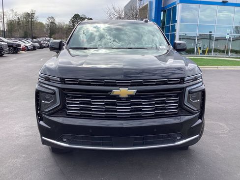 New 2026 Chevrolet Suburban High Country AWD/4WD image 4