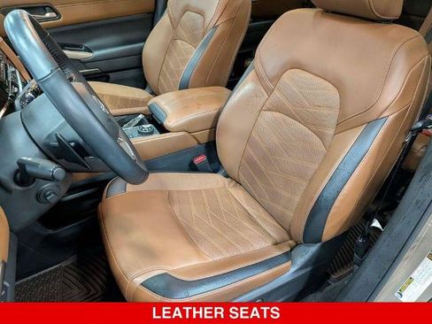 Certified 2023 Nissan Pathfinder Platinum AWD/4WD image 14