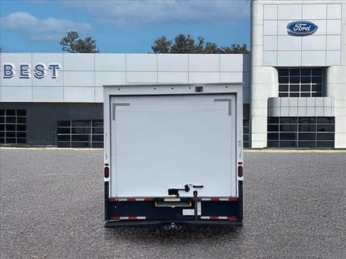 Used 2024 Ford E-350 and Econoline 350 Super Duty w/ Driver's Safety Package RWD image 6