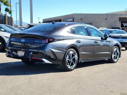 New 2026 Hyundai Sonata SEL image 2