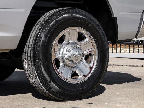 Used 2015 RAM 2500 SLT image 50