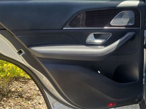 Used 2020 Mercedes-Benz GLE 350 GLE 350 image 17