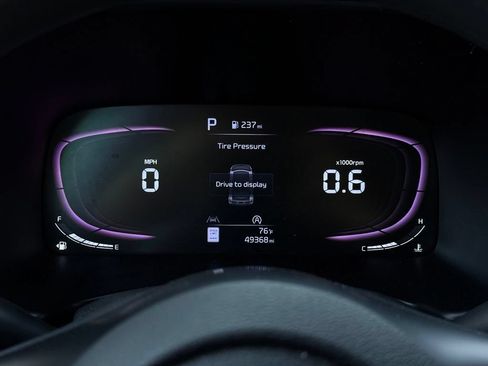 Used 2024 Kia Soul LX w/ Option Group 015 FWD image 31