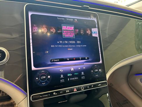 Used 2022 Mercedes-Benz EQS 450+ Sedan w/ Exclusive Trim Package image 7