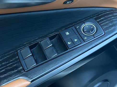 Used 2023 Lexus IS 300 w/ Premium Package RWD image 13