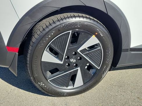 New 2026 Hyundai Ioniq 5 SE image 25