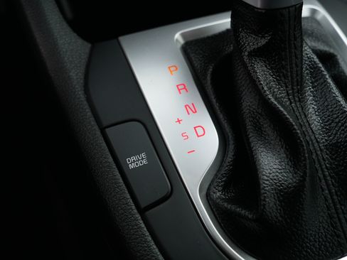 Certified 2023 Kia Forte LXS w/ LXS Technology Package FWD image 32