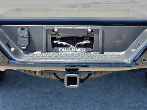 Used 2025 Chevrolet Colorado ZR2 AWD/4WD image 16