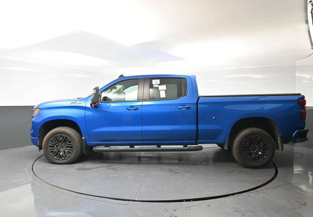 Used 2024 Chevrolet Silverado 1500 RST AWD/4WD image 6