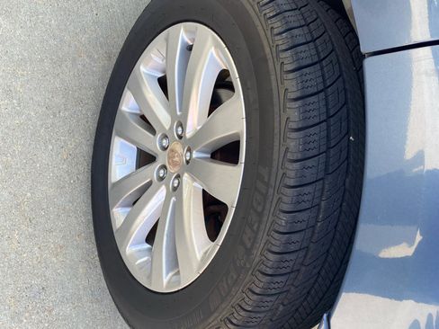 Used 2012 Subaru Forester 2.5X Premium image 9