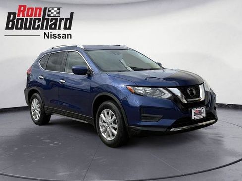Certified 2020 Nissan Rogue SV image 1