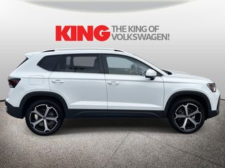 New 2025 Volkswagen Taos SEL video 2