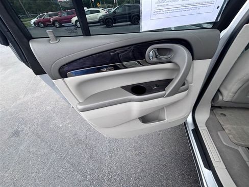 Used 2016 Buick Enclave Leather FWD image 21