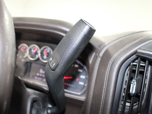 Used 2019 Chevrolet Silverado 1500 LT w/ All-Star Edition image 25