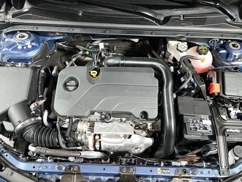 Used 2024 Chevrolet Malibu LT FWD image 12