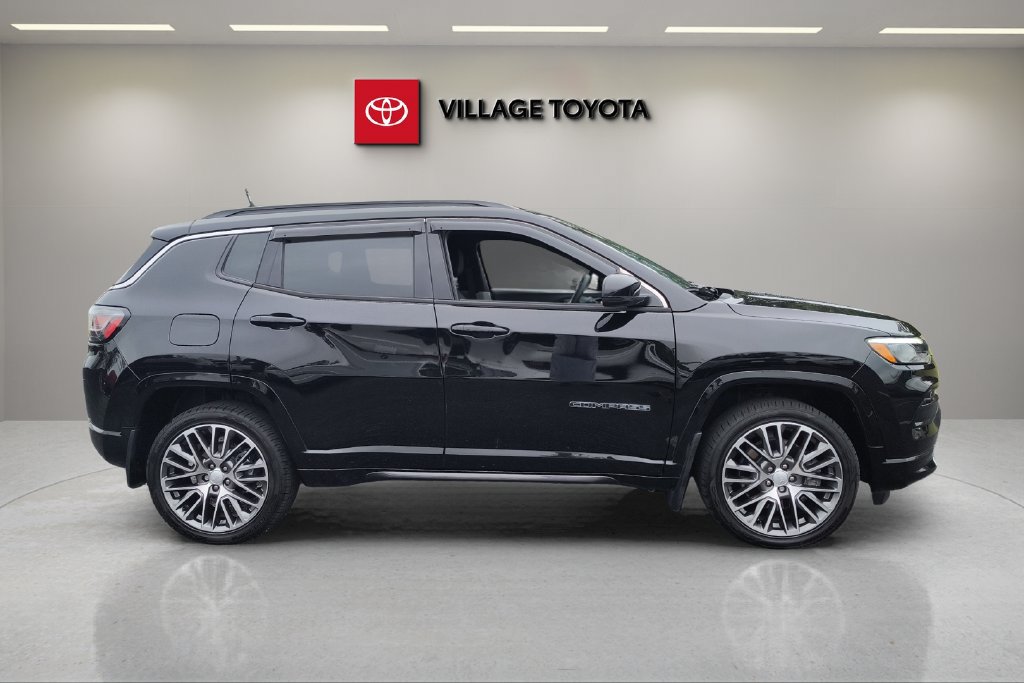 Used 2024 Jeep Compass Limited w/ Elite Group AWD/4WD image 6