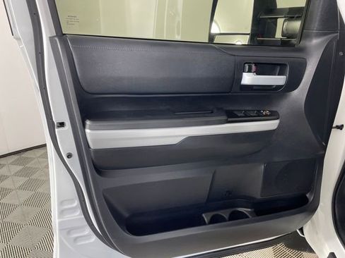 Used 2021 Toyota Tundra SR5 AWD/4WD image 17