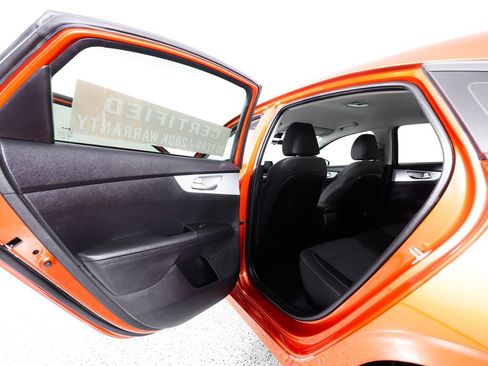 Used 2024 Kia Forte LXS FWD image 15