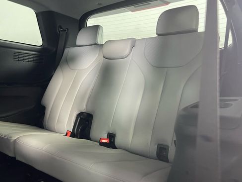 Used 2025 Hyundai Palisade SEL image 22