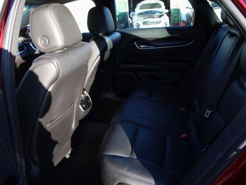 Used 2019 Cadillac XTS Luxury image 27