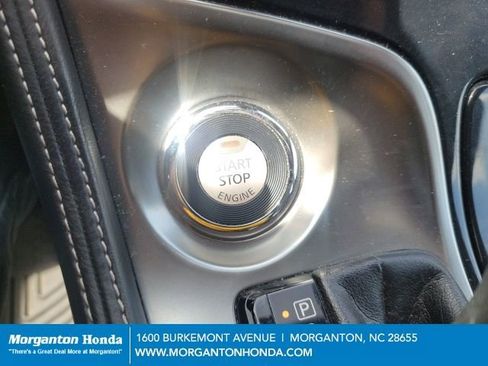 Used 2017 Nissan Maxima Platinum image 21