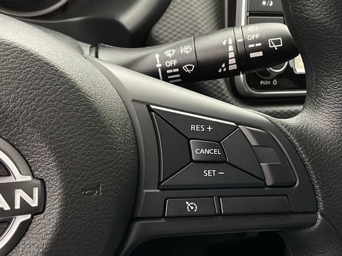 New 2025 Nissan Kicks Play S image 23