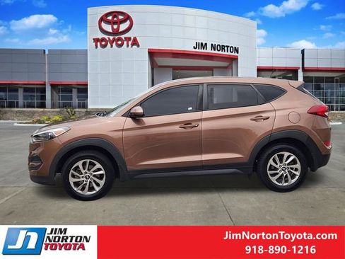 Used 2017 Hyundai Tucson SE FWD image 4