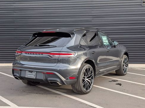 Certified 2026 Porsche Macan AWD/4WD image 7