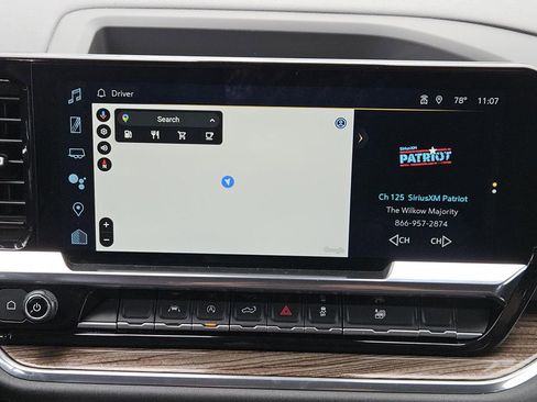 Used 2025 Chevrolet Silverado 1500 LT image 14