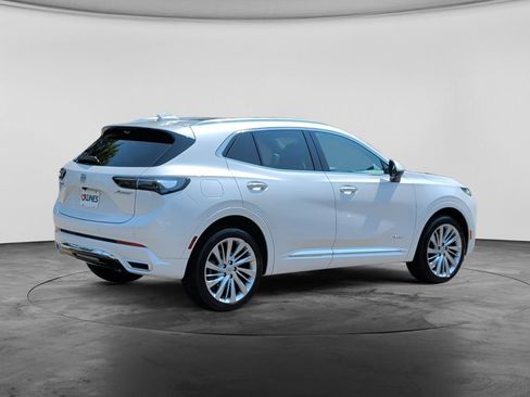 Used 2024 Buick Envision Avenir AWD/4WD image 7