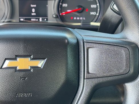 Used 2025 Chevrolet Silverado 1500 Custom image 22