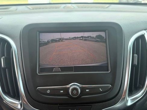 Used 2024 Chevrolet Equinox LT w/ Driver Convenience Package AWD/4WD image 19