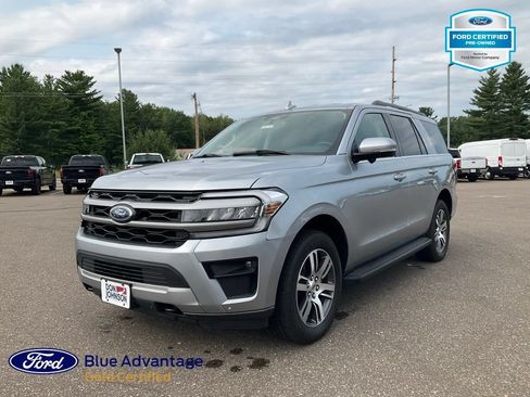 Used 2024 Ford Expedition XLT AWD/4WD image 29