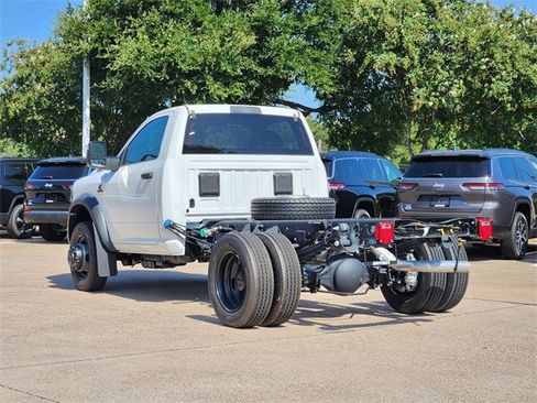 New 2025 RAM 4500 Tradesman image 4