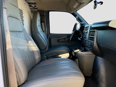 Used 2024 Chevrolet Express 2500 w/ Driver Convenience Package image 24