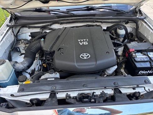 Used 2007 Toyota Tacoma PreRunner image 16