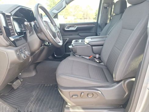 Used 2025 Chevrolet Silverado 1500 LT image 21
