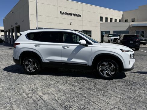 Used 2023 Hyundai Santa Fe SEL image 8