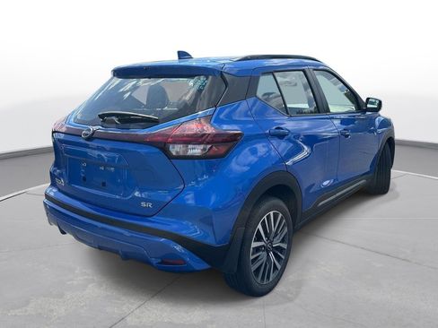 Used 2023 Nissan Kicks SR FWD image 6