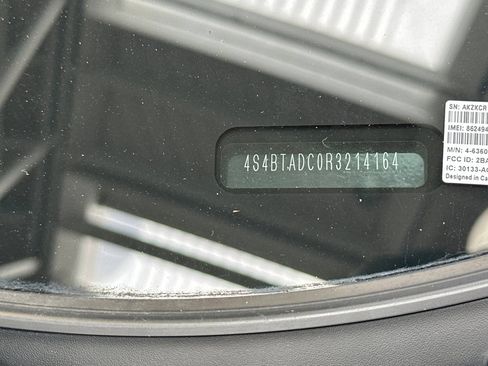Used 2024 Subaru Outback Premium AWD/4WD image 9