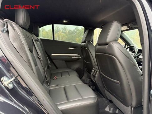 Used 2023 Cadillac XT4 Premium Luxury image 14