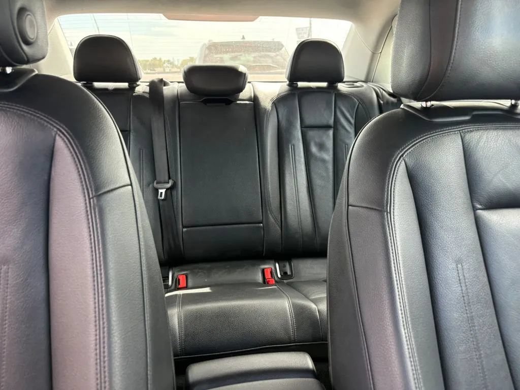 Used 2017 Audi A4 2.0T Premium Plus w/ Premium Plus Package AWD/4WD image 17