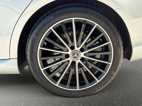 Used 2021 Mercedes-Benz C 300 Sedan w/ Premium Package image 17