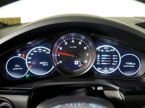 Certified 2023 Porsche Cayenne AWD/4WD image 23