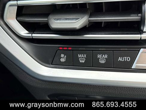 Used 2022 BMW M4 xDrive Competition image 19