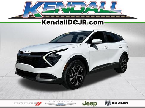 Used 2024 Kia Sportage EX FWD image 1